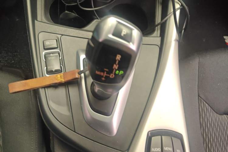 Used BMW 1 Series 2012 116i Leading Model Gear Lever