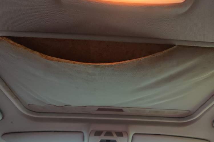 Used BMW 1 Series 2012 116i Leading Model Headliner