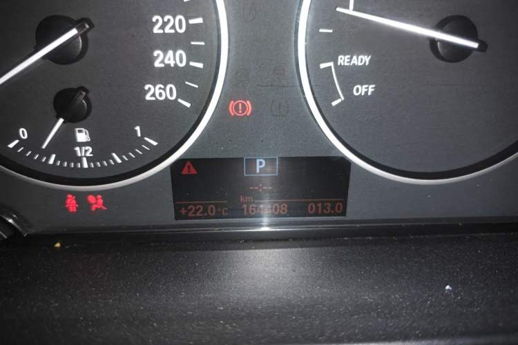 Used BMW 1 Series 2012 116i Urban Edition Odometer Close Up