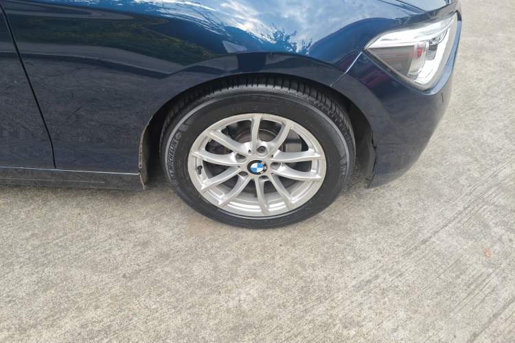 Used BMW 1 Series 2012 118i Leading Model Right Front Wheel Hub