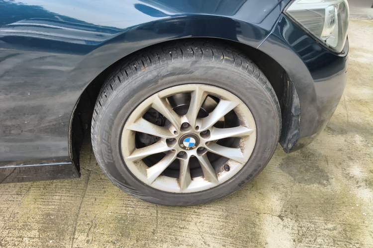 Used BMW 1 Series 2012 116i Urban Edition Right Front Wheel Hub