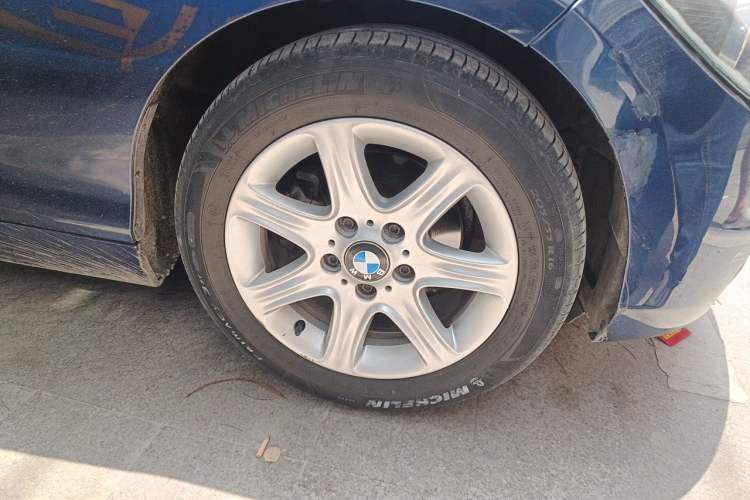 Used BMW 1 Series 2012 116i Leading Model Right Front Wheel Hub