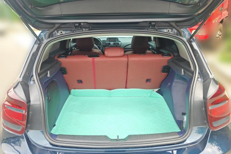 Used BMW 1 Series 2012 118i Leading Model Trunk
