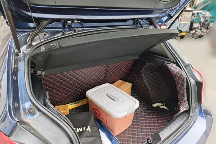 Used BMW 1 Series 2012 116i Leading Model Trunk
