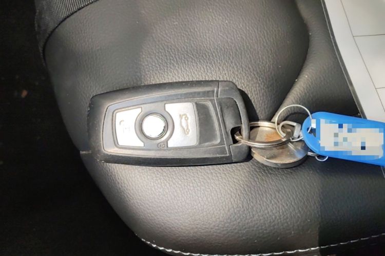 Used BMW 1 Series 2012 116i Leading Model Vehicle Key