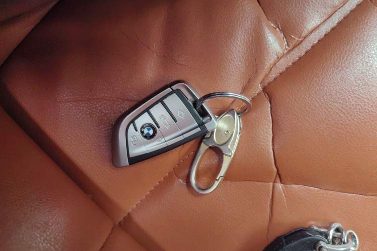 Used BMW 1 Series 2012 116i Leading Model Vehicle Key