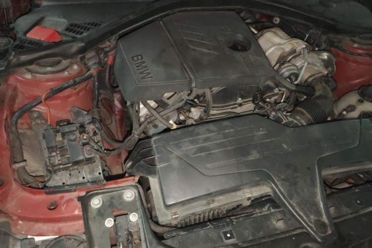 Used BMW 1 Series 2012 118i Leading Model Engine Bay Right