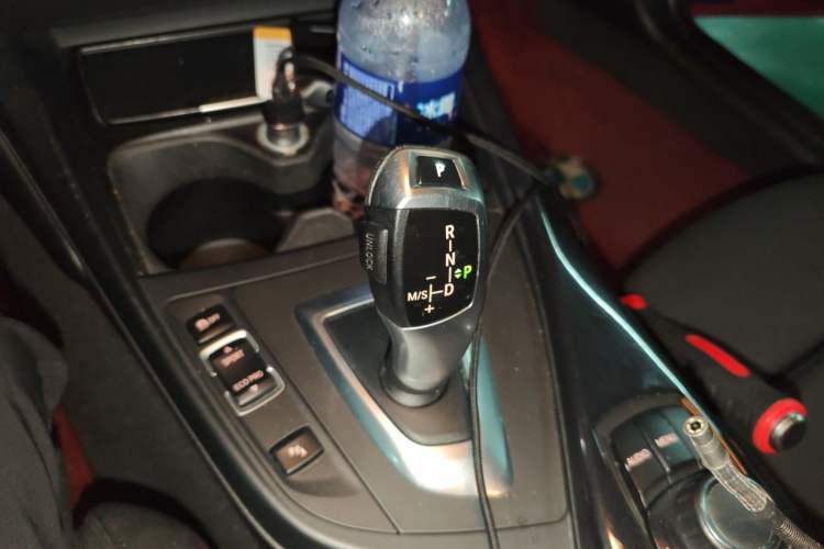 Used BMW 1 Series 2012 118i Leading Model Gear Lever