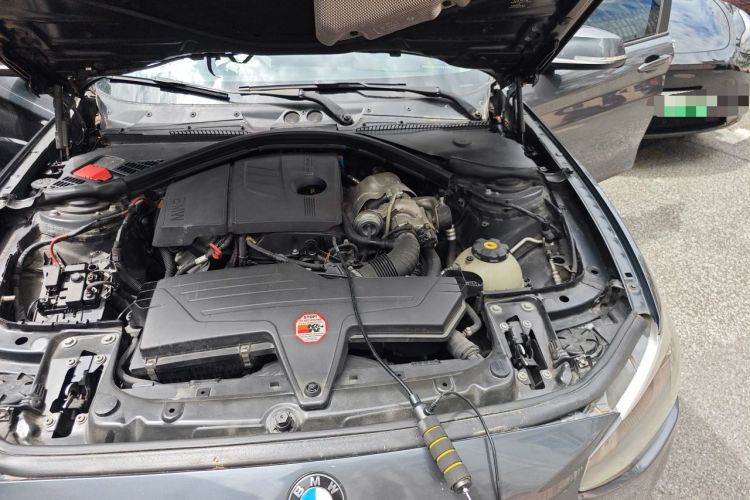 Used BMW 1 Series 2012 116i Leading Model Engine Bay Left
