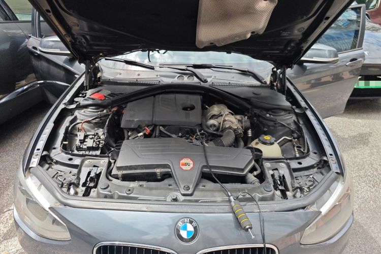 Used BMW 1 Series 2012 116i Leading Model Engine Bay