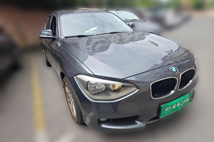 Used BMW 1 Series 2012 116i Leading Model Front Right 45 Deg