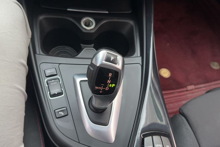 Used BMW 1 Series 2012 118i Sport Edition Gear Lever
