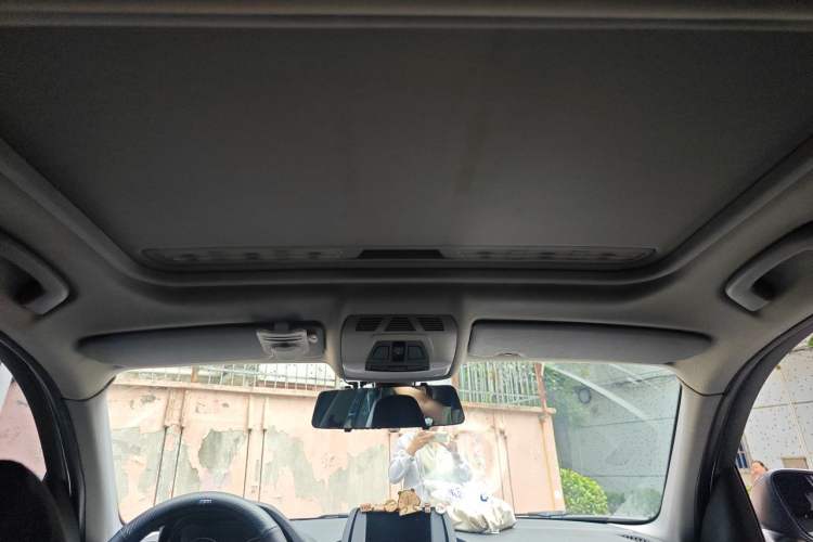 Used BMW 1 Series 2012 116i Leading Model Headliner