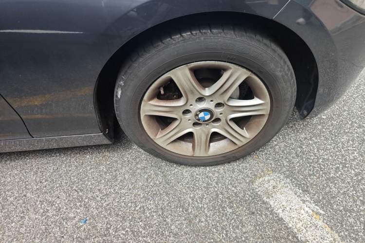 Used BMW 1 Series 2012 116i Leading Model Right Front Wheel Hub
