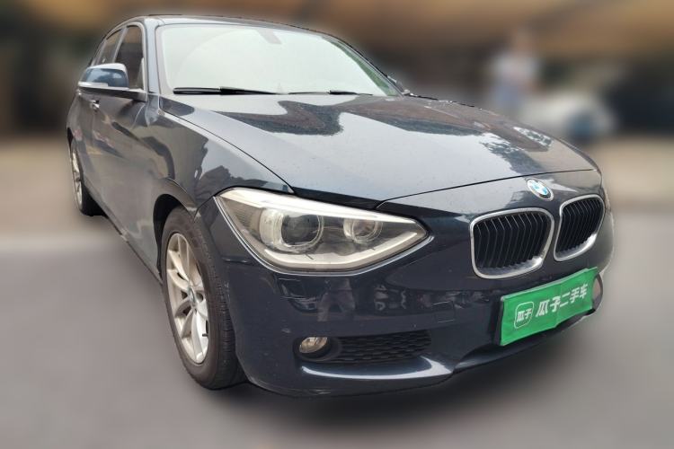 Used BMW 1 Series 2012 118i Leading Model Front Right 45 Deg