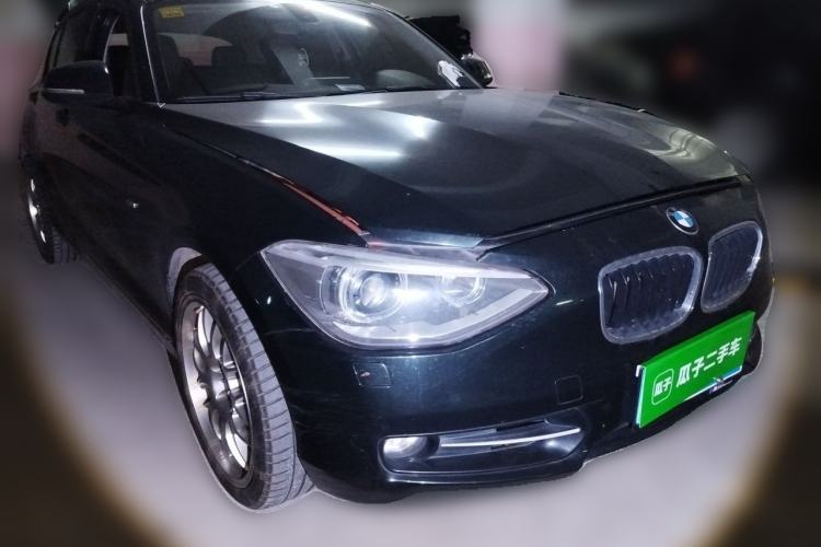 Used BMW 1 Series 2012 118i Sport Edition Front Right 45 Deg