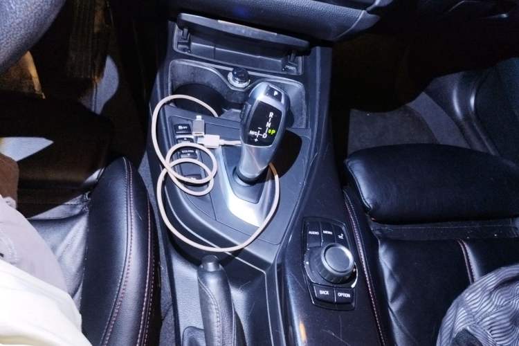 Used BMW 1 Series 2012 118i Sport Edition Gear Lever