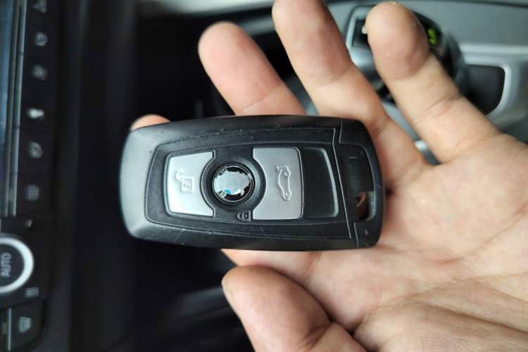 Used BMW 1 Series 2012 118i Leading Model Vehicle Key