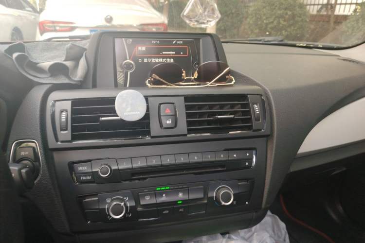 Used BMW 1 Series 2012 116i Leading Model Audio And AC Panel