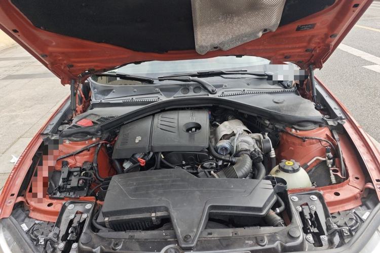 Used BMW 1 Series 2012 118i Leading Model Engine Bay