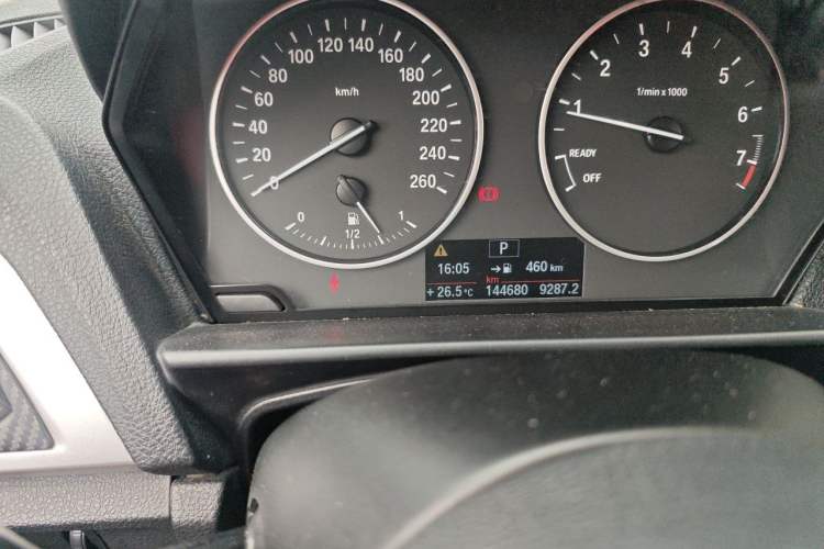 Used BMW 1 Series 2012 118i Leading Model Odometer Close Up