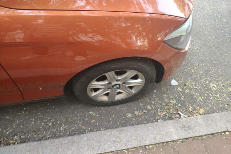 Used BMW 1 Series 2012 116i Leading Model Right Front Wheel Hub
