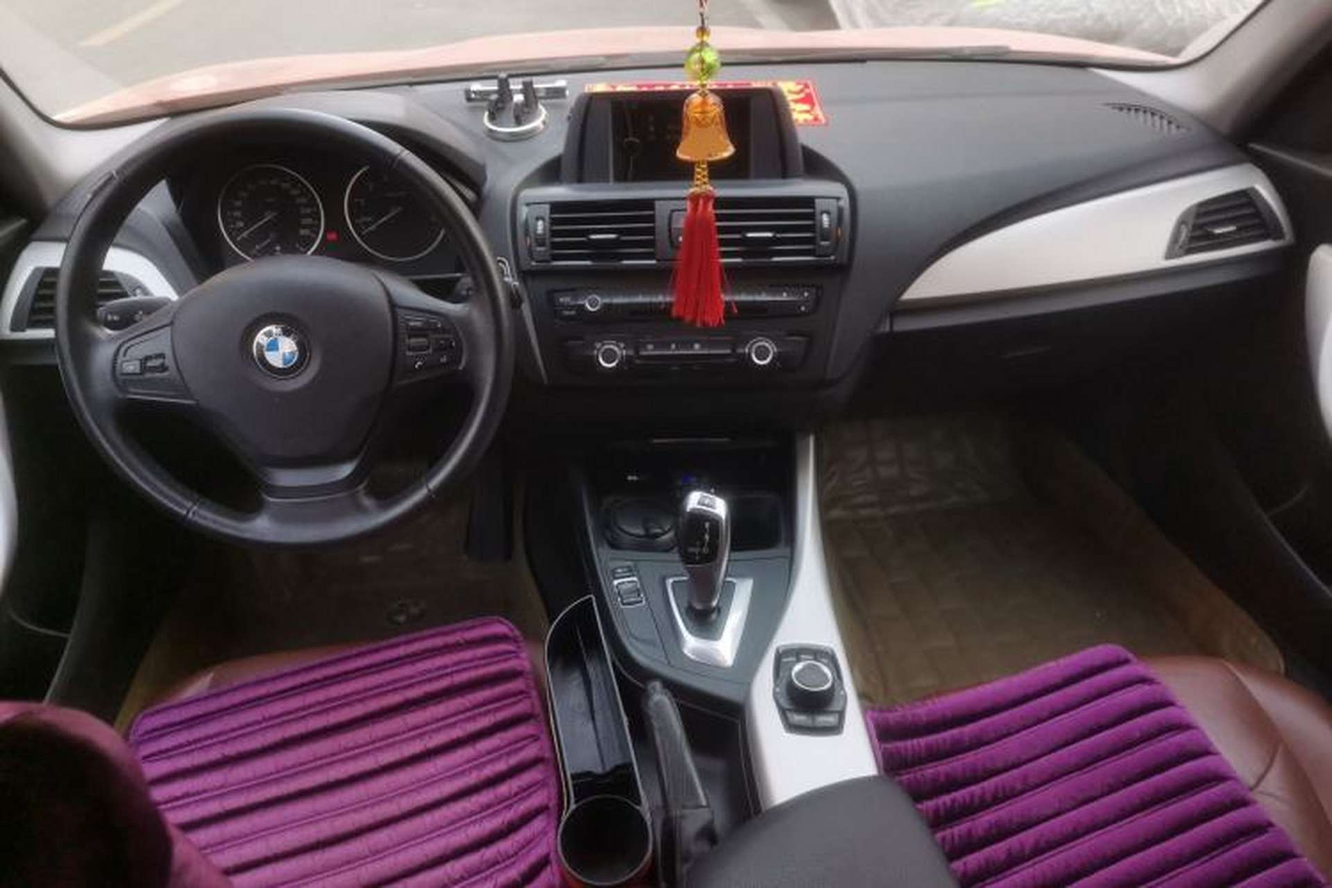 Used BMW 1 Series 2012 116i Leading Model Center Console
