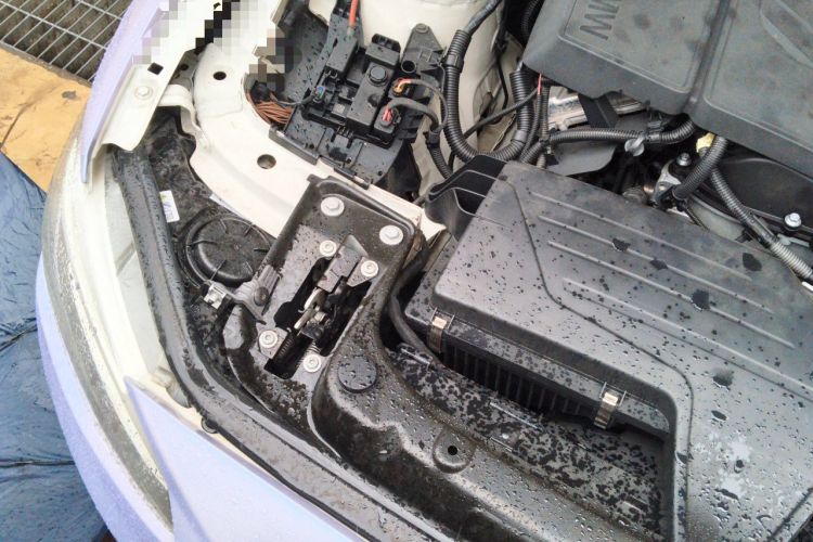 Used BMW 1 Series 2012 118i Leading Model Engine Bay Right