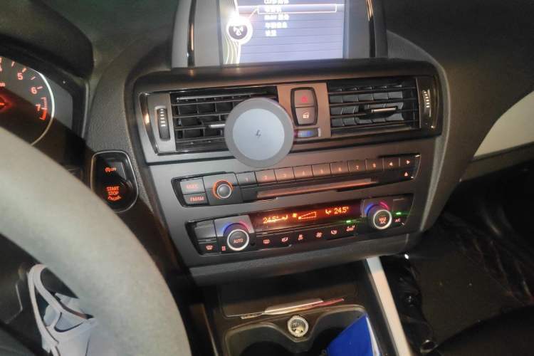 Used BMW 1 Series 2012 118i Leading Model Audio And AC Panel