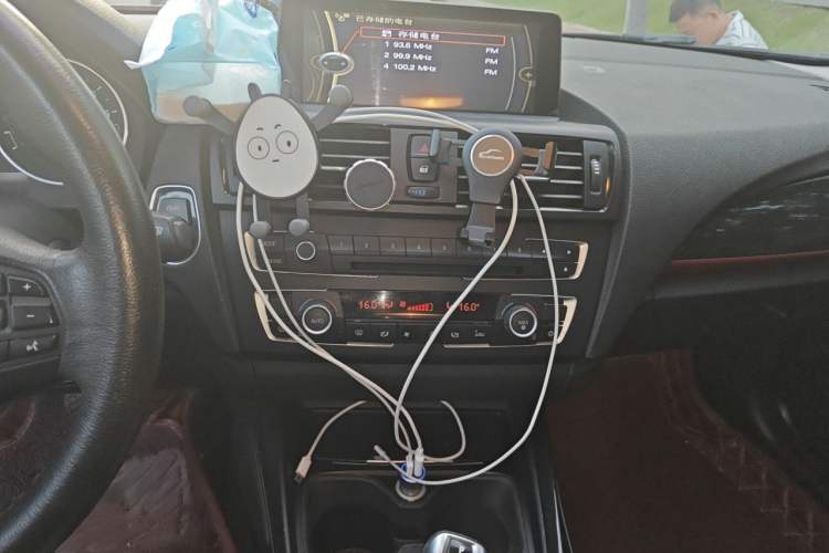 Used BMW 1 Series 2012 118i Sport Edition Audio And AC Panel