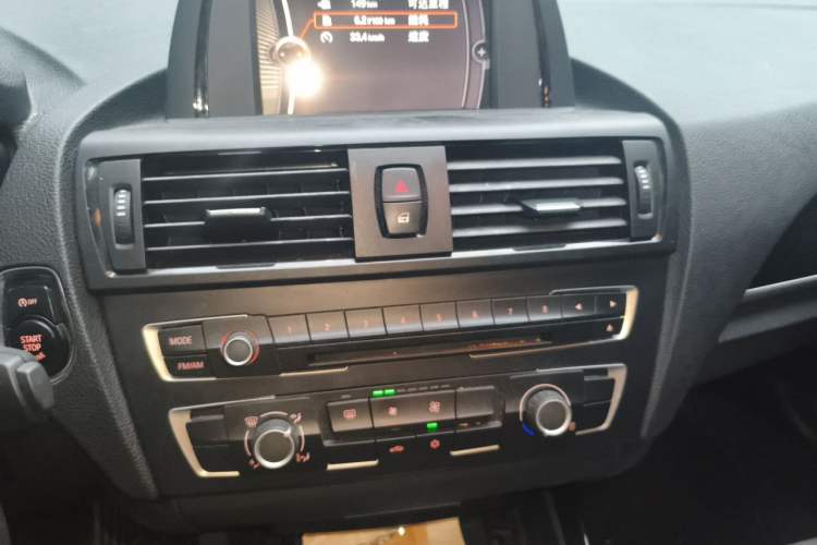 Used BMW 1 Series 2012 116i Urban Edition Audio And AC Panel
