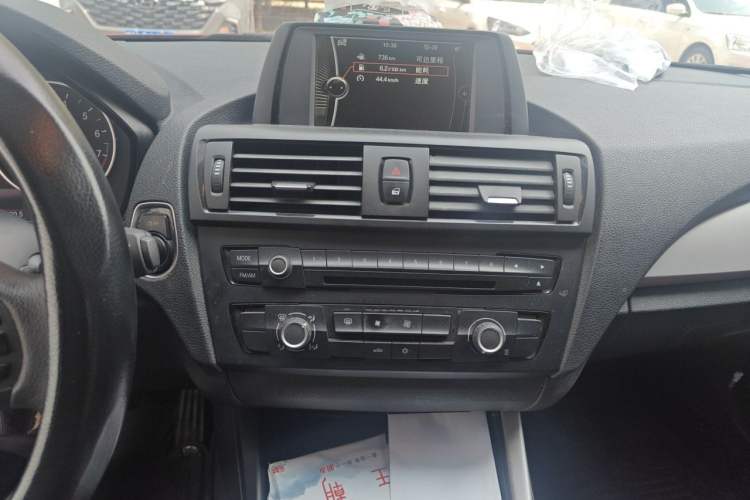 Used BMW 1 Series 2012 116i Leading Model Audio And AC Panel
