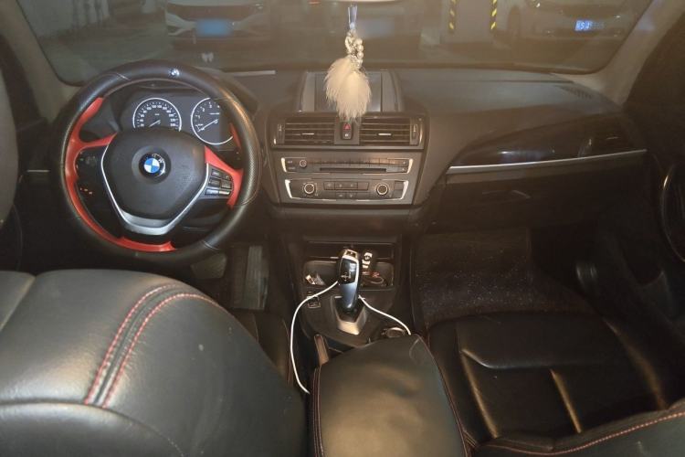 Used BMW 1 Series 2012 116i Urban Edition Center Console