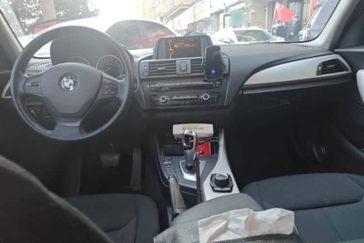 Used BMW 1 Series 2012 116i Leading Model Center Console
