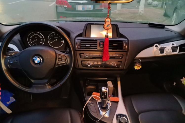 Used BMW 1 Series 2012 116i Leading Model Center Console