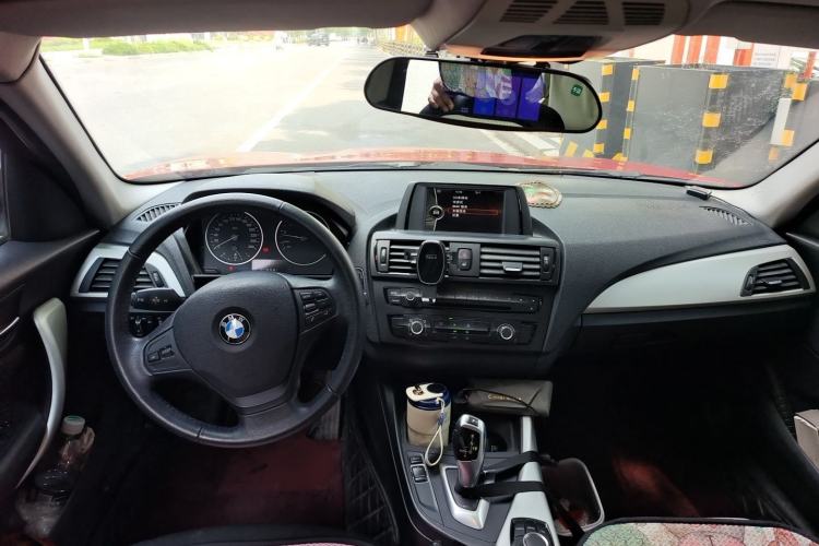 Used BMW 1 Series 2012 116i Leading Model Center Console