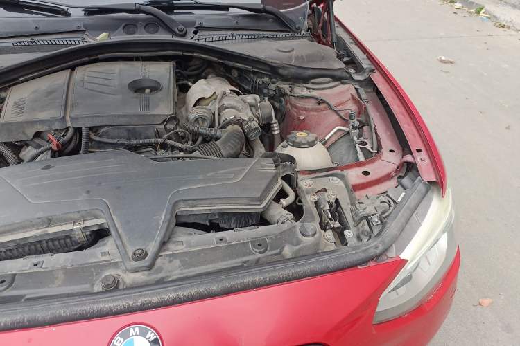 Used BMW 1 Series 2012 118i Sport Edition Engine Bay Left