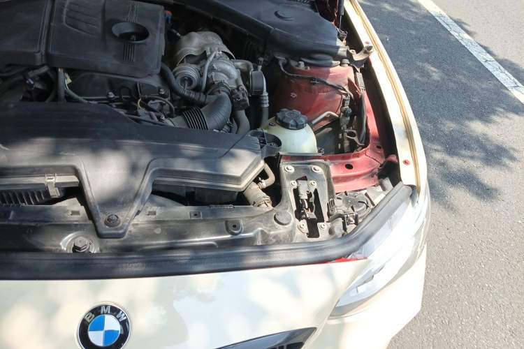 Used BMW 1 Series 2012 116i Urban Edition Engine Bay Left