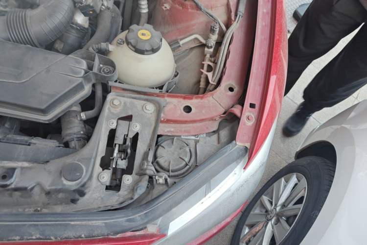 Used BMW 1 Series 2012 116i Leading Model Engine Bay Left