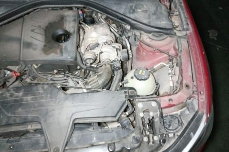 Used BMW 1 Series 2012 116i Leading Model Engine Bay Left