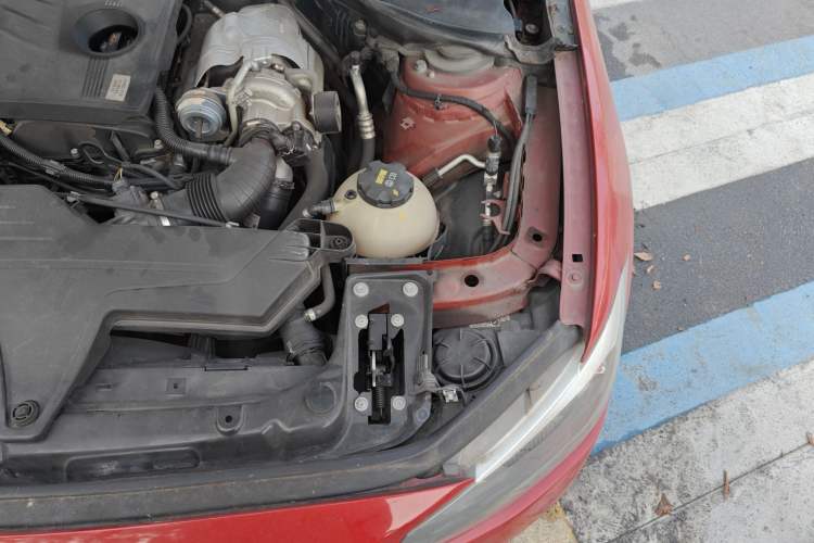Used BMW 1 Series 2012 116i Leading Model Engine Bay Left