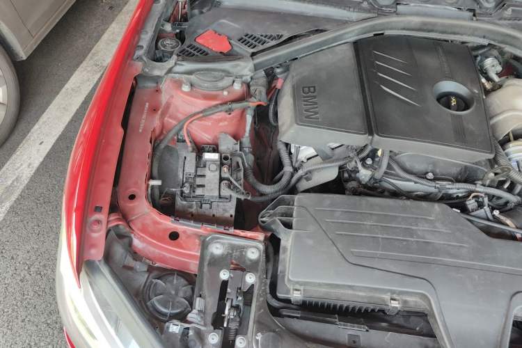 Used BMW 1 Series 2012 116i Leading Model Engine Bay Right