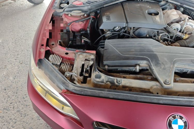 Used BMW 1 Series 2012 116i Urban Edition Engine Bay Right