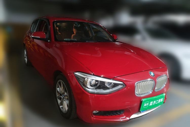 Used BMW 1 Series 2012 116i Urban Edition Front Right 45 Deg
