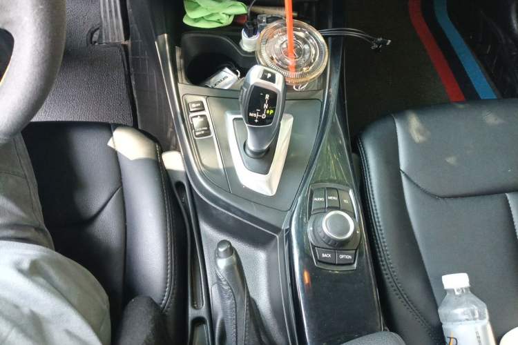 Used BMW 1 Series 2012 116i Urban Edition Gear Lever