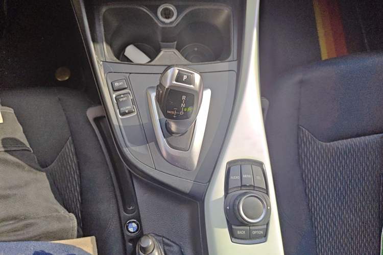 Used BMW 1 Series 2012 118i Leading Model Gear Lever