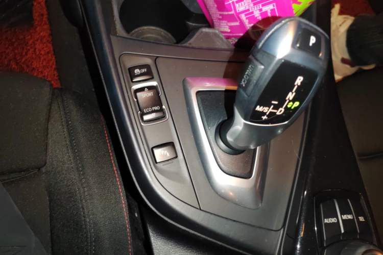 Used BMW 1 Series 2012 118i Sport Edition Gear Lever