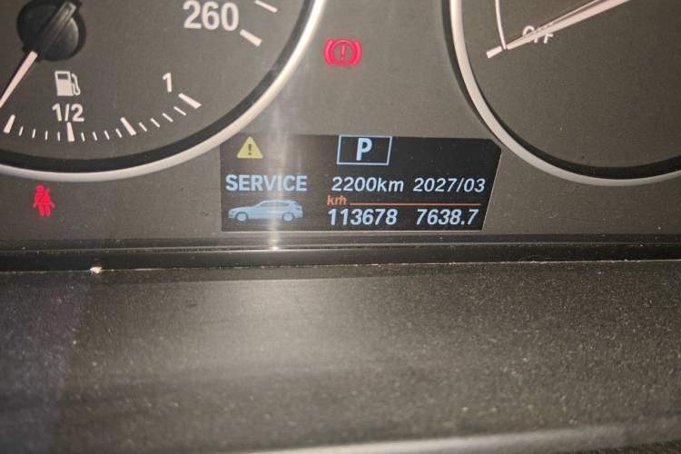 Used BMW 1 Series 2012 116i Urban Edition Odometer Close Up