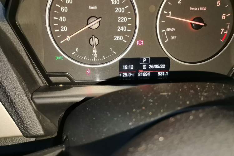 Used BMW 1 Series 2012 116i Leading Model Odometer Close Up