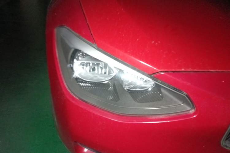 Used BMW 1 Series 2012 116i Leading Model Right Front Headlight